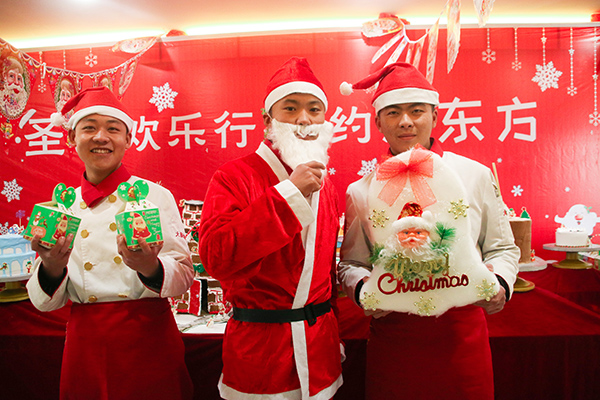 新东方圣诞老人