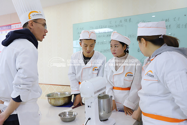 西点老师上课